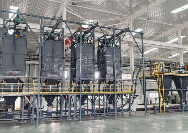 石墨噸袋拆包機(jī)解決方案、噸袋無(wú)塵卸料系統(tǒng)應(yīng)用