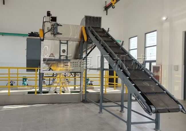 中間體自動拆包機(jī)環(huán)保設(shè)備、山東自動拆包卸料站優(yōu)勢